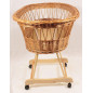 Babykorb mit Gestell (ohne Gest. € 98,--)