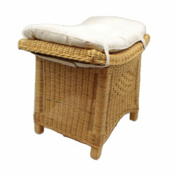 Hocker 4 Füße mit Polster H 55, ohne Polster € 198,--,